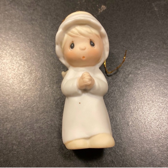 PRECIOUS MOMENTS bundle/8 ~ 7 Christmas ornaments & 1 stocking holder - Picture 9 of 15